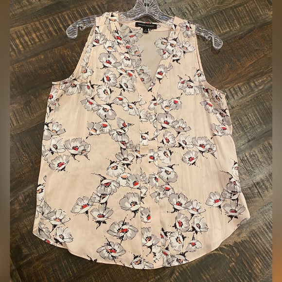 Banana Republic Silky Pink Floral V-neck Sleeveless Blouse Poppy Shirt Small Top - Picture 1 of 6